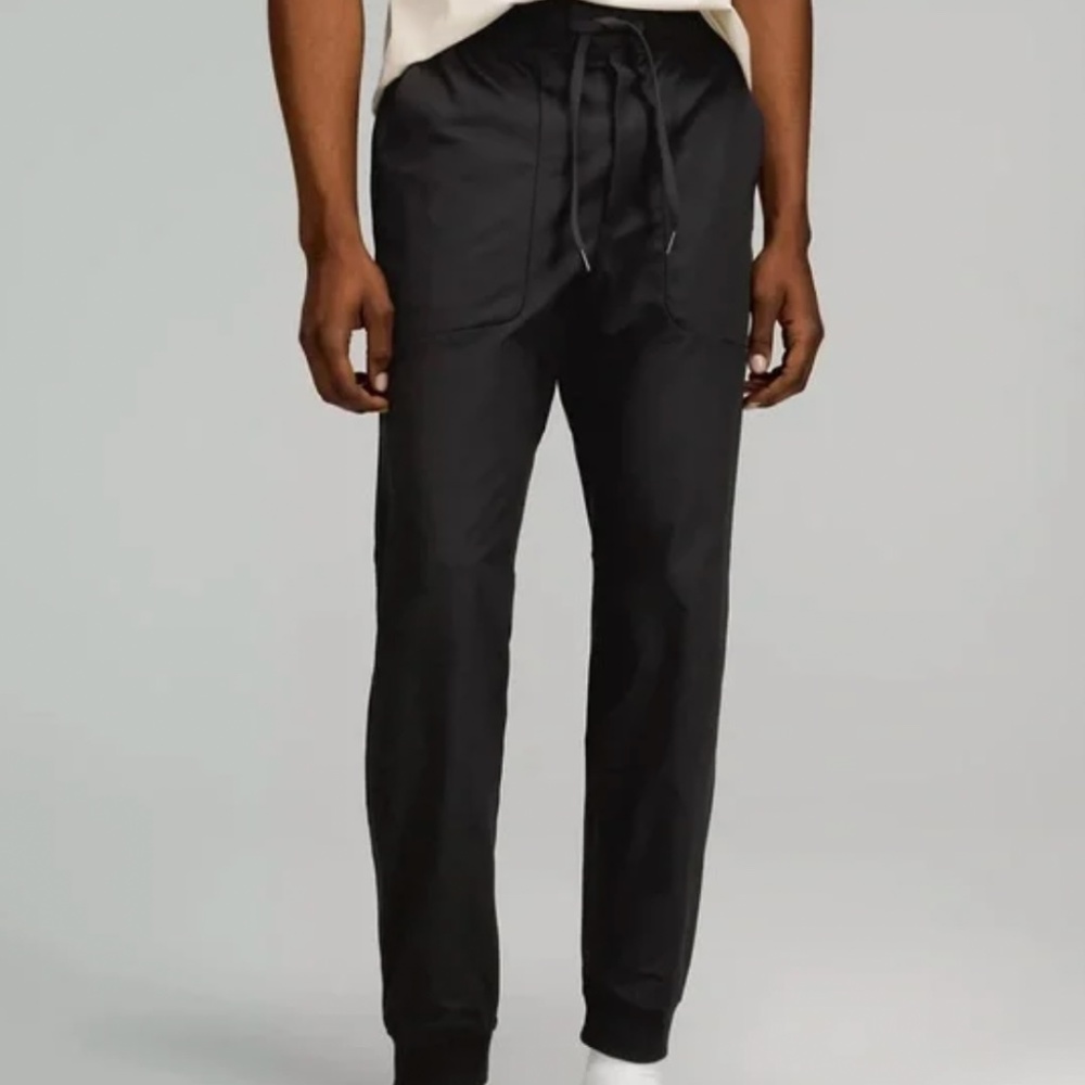 NWT Lululemon Mens ABC Joggers Size M Color: Obsidian